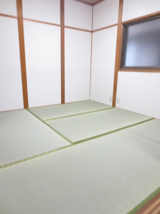 物件内観写真6　(居室)