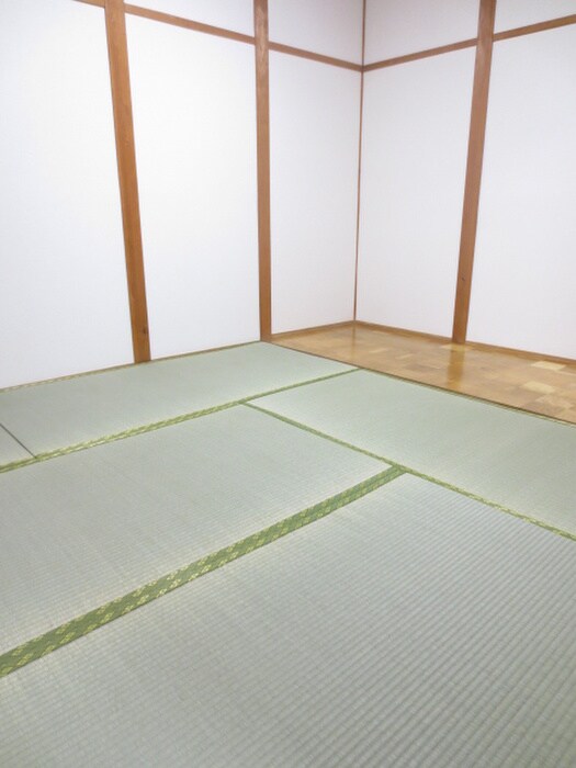 物件内観写真12　(居室)