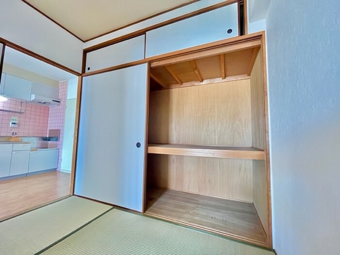 物件内観写真11　(収納)