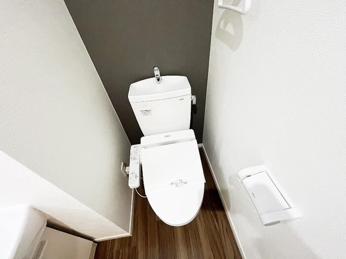 物件内観写真11　(トイレ)