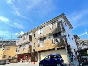 ボナ－ル由建外観写真
