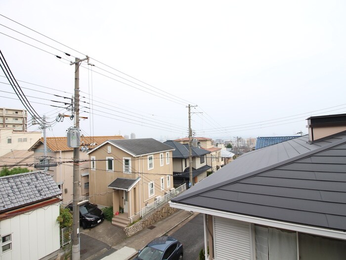 物件内観写真14　(室内からの展望)