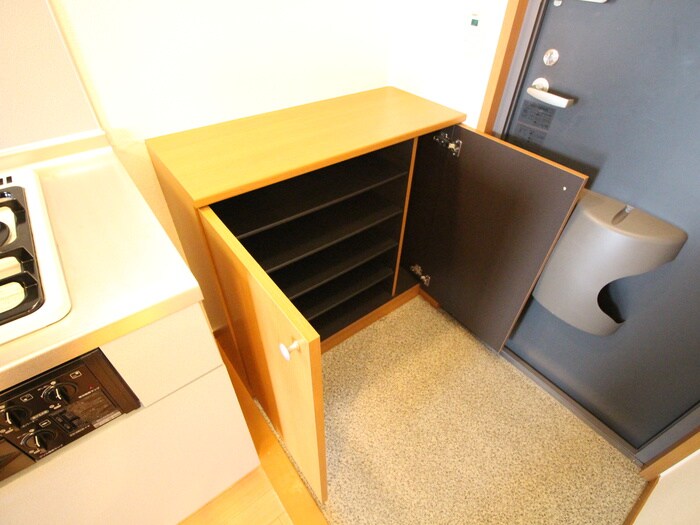 物件内観写真17　(靴箱)