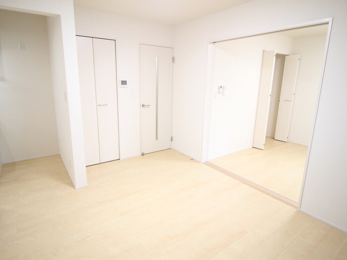 物件内観写真7　(居室)