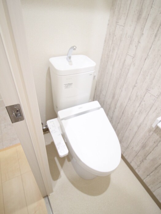 物件内観写真11　(トイレ)