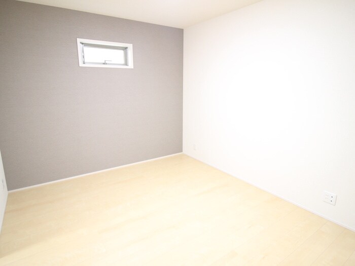 物件内観写真12　(居室)