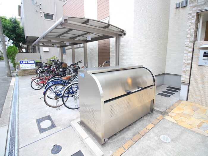 物件外観写真4　(建物設備)