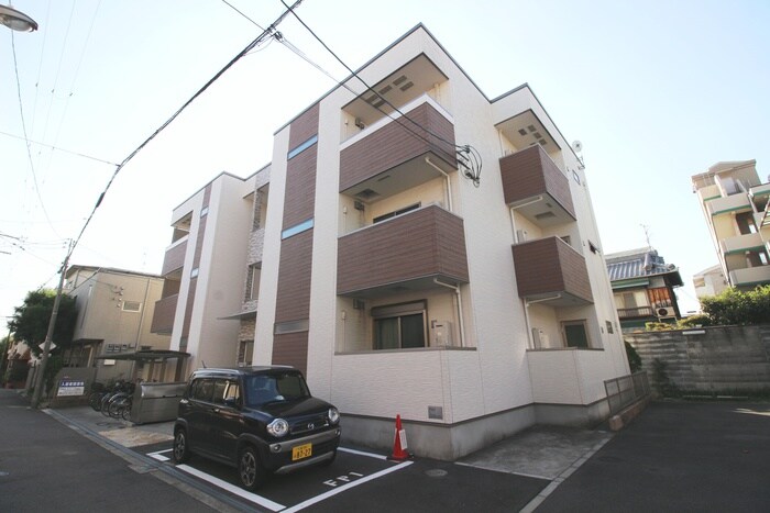 物件外観写真6　(外観写真)