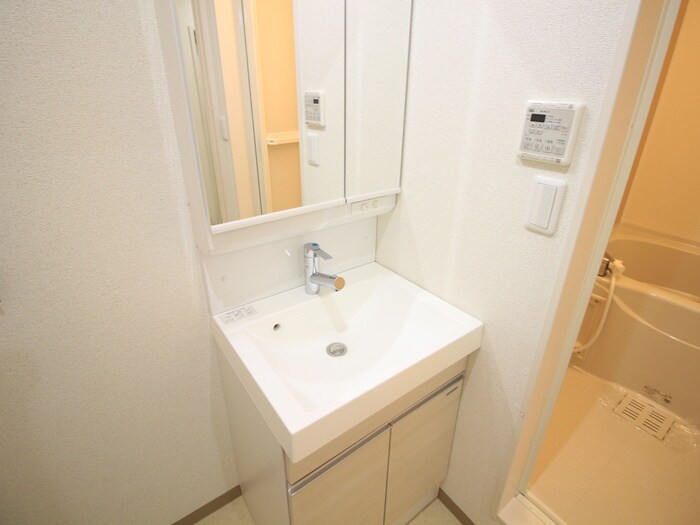 物件内観写真10　(洗面)