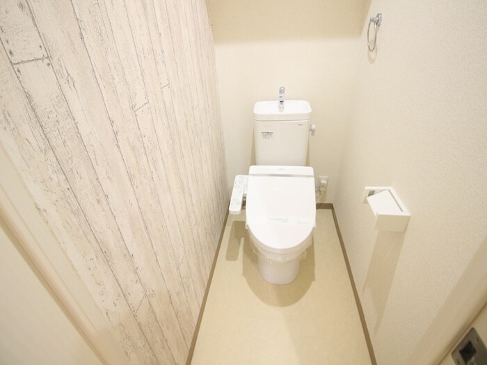 物件内観写真12　(トイレ)