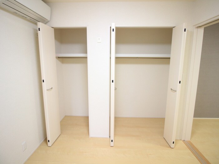 物件内観写真14　(収納)