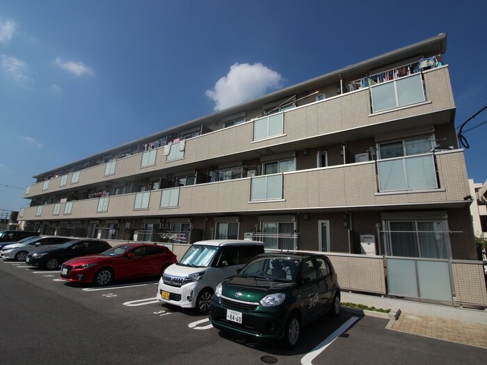 物件外観写真1　(外観写真)