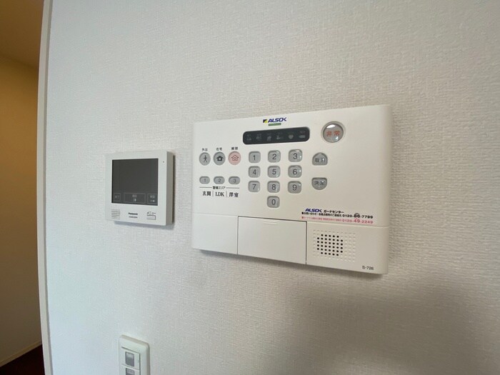 物件内観写真17　(内観写真)