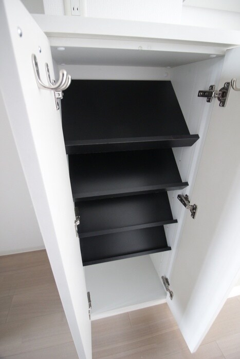 物件内観写真18　(靴箱)