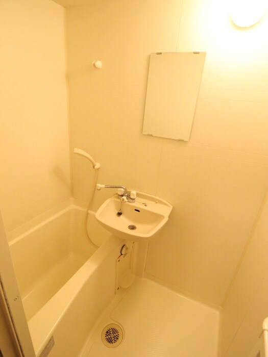 物件内観写真9　(バス／シャワールーム等)