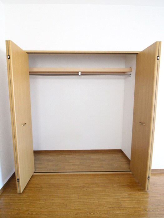 物件内観写真13　(収納)