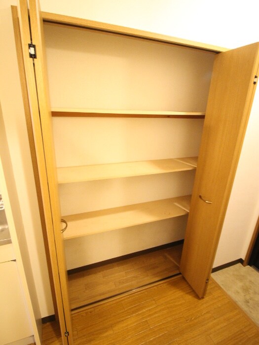 物件内観写真14　(収納)