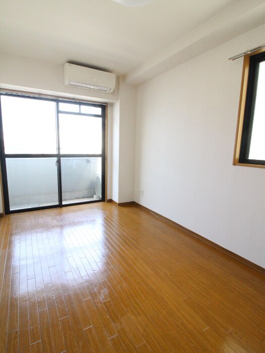 物件内観写真22　(居室)