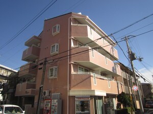 ボンジュール外観写真