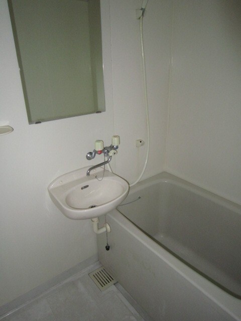 物件内観写真9　(バス／シャワールーム等)