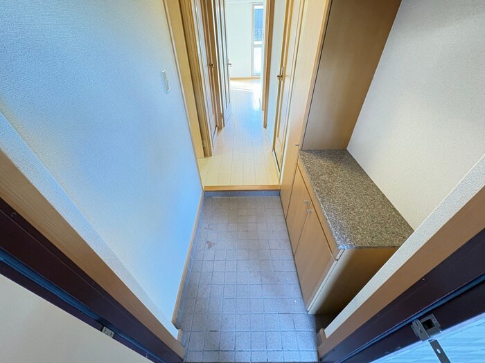 物件内観写真20　(玄関)