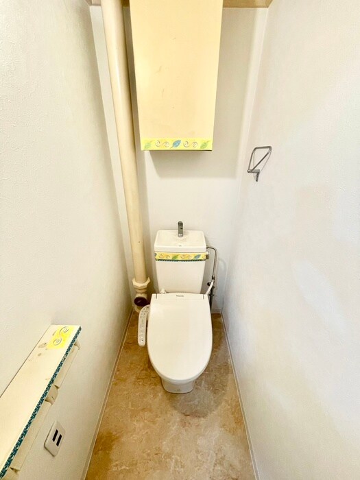 物件内観写真8　(トイレ)