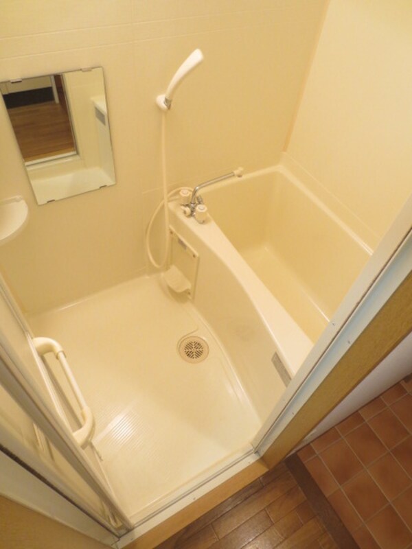 バス／シャワールーム等