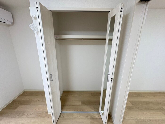 物件内観写真16　(収納)