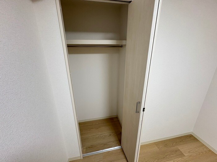 物件内観写真16　(収納)