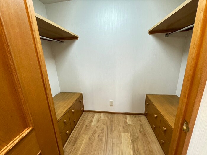 物件内観写真7　(収納)