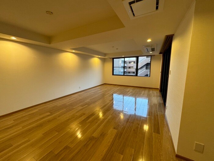 物件内観写真15　(居室)