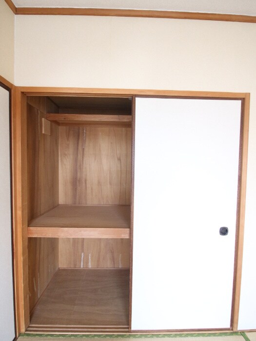 物件内観写真18　(収納)