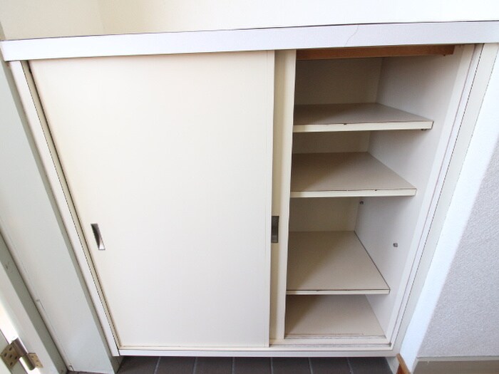 物件内観写真19　(靴箱)