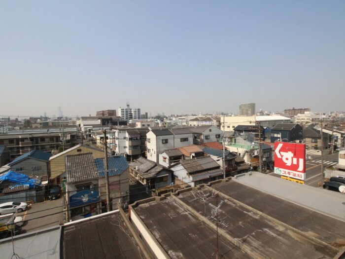 物件内観写真22　(室内からの展望)