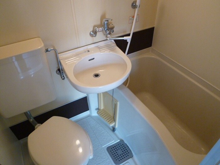 物件内観写真9　(バス／シャワールーム等)