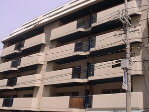 岡本ビル外観写真