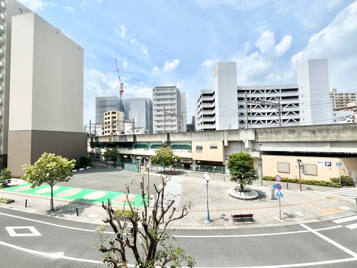 物件内観写真22　(室内からの展望)