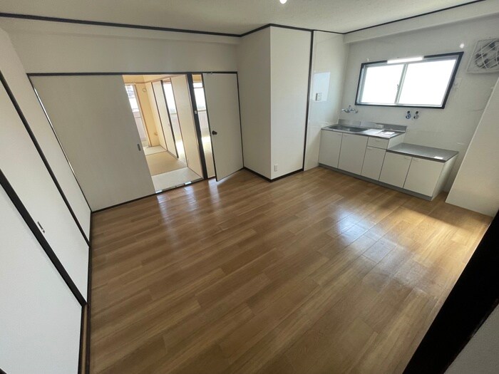 物件内観写真7　(居室)