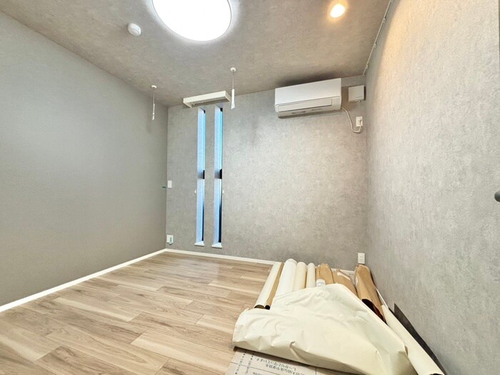 物件内観写真10　(居室)