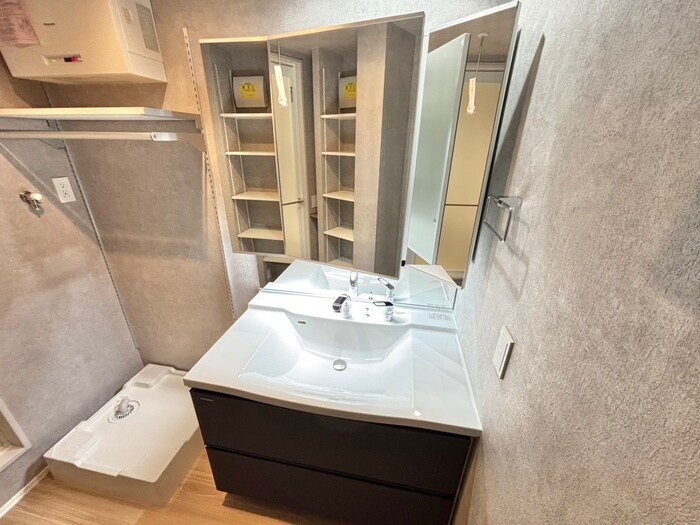 物件内観写真10　(洗面)