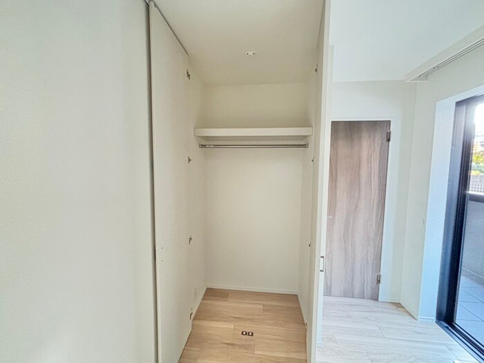 物件内観写真11　(収納)