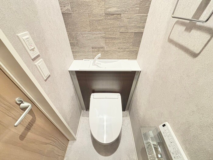 物件内観写真12　(トイレ)