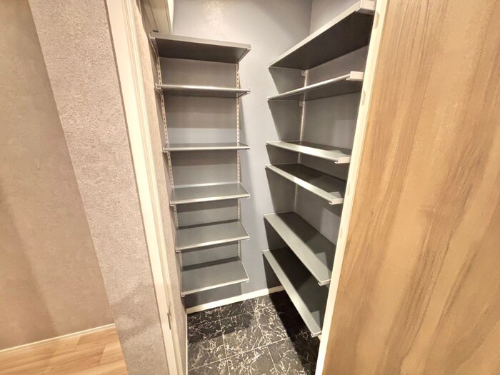 物件内観写真16　(靴箱)