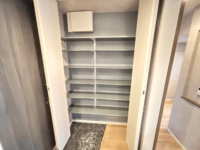 物件内観写真16　(靴箱)