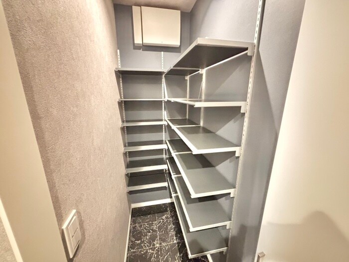物件内観写真16　(靴箱)