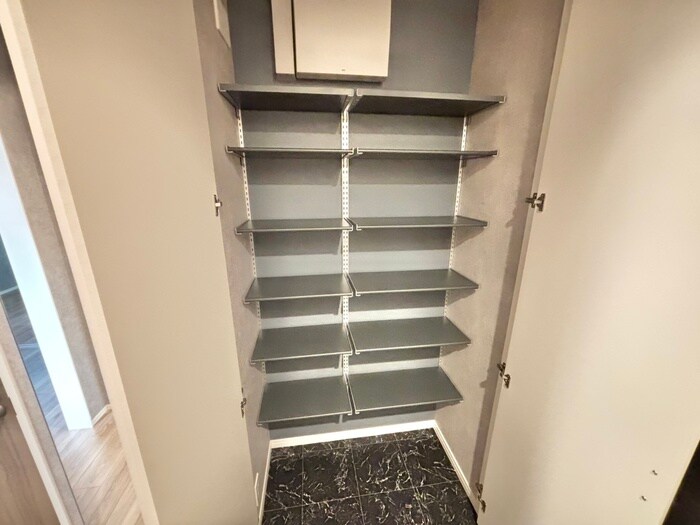 物件内観写真16　(靴箱)