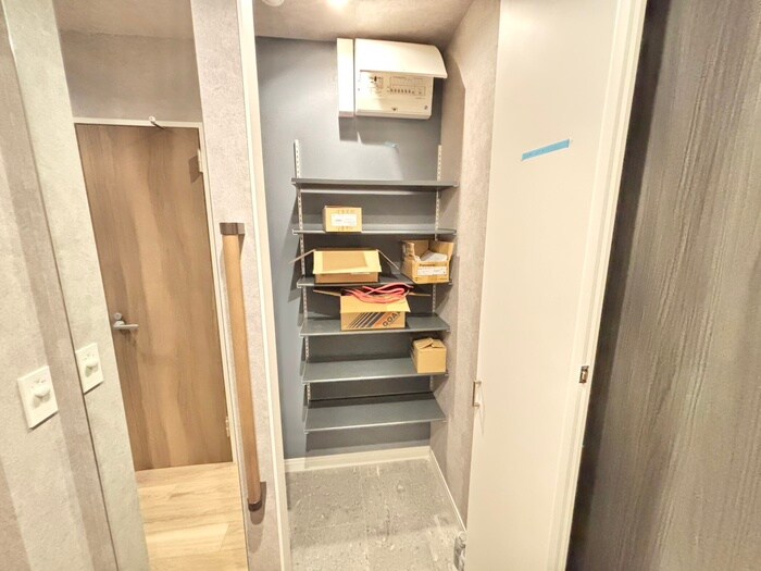 物件内観写真18　(靴箱)