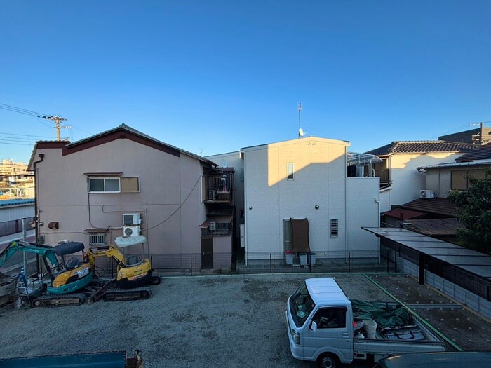 物件内観写真22　(室内からの展望)