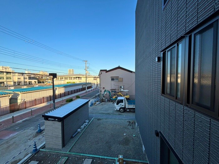 物件内観写真22　(室内からの展望)