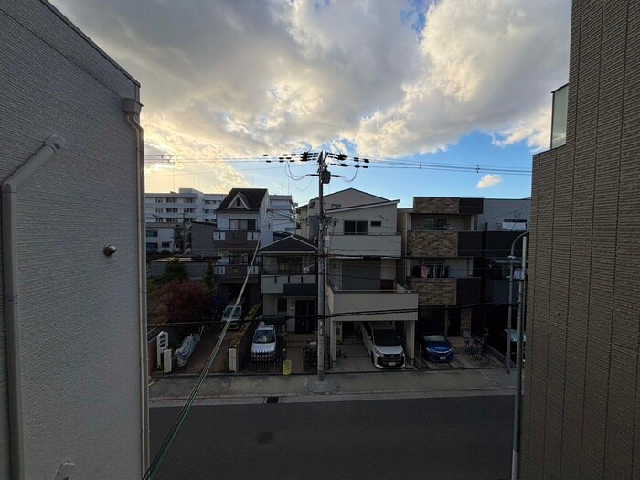 物件内観写真22　(室内からの展望)